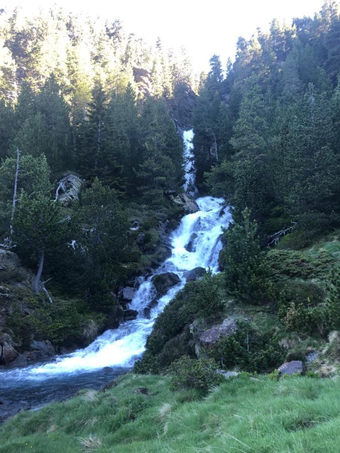 Hostal Pirineos Meliz Bielsa Εξωτερικό φωτογραφία